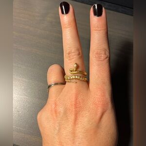 Sz 6 EUC Kendra Scott Phoenix gold snake warp ring